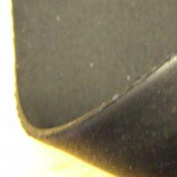 Neopreeni 2 mm, kumi ilman kangasta, täysi levy (2,1 m x 1,2 m ±5 %)